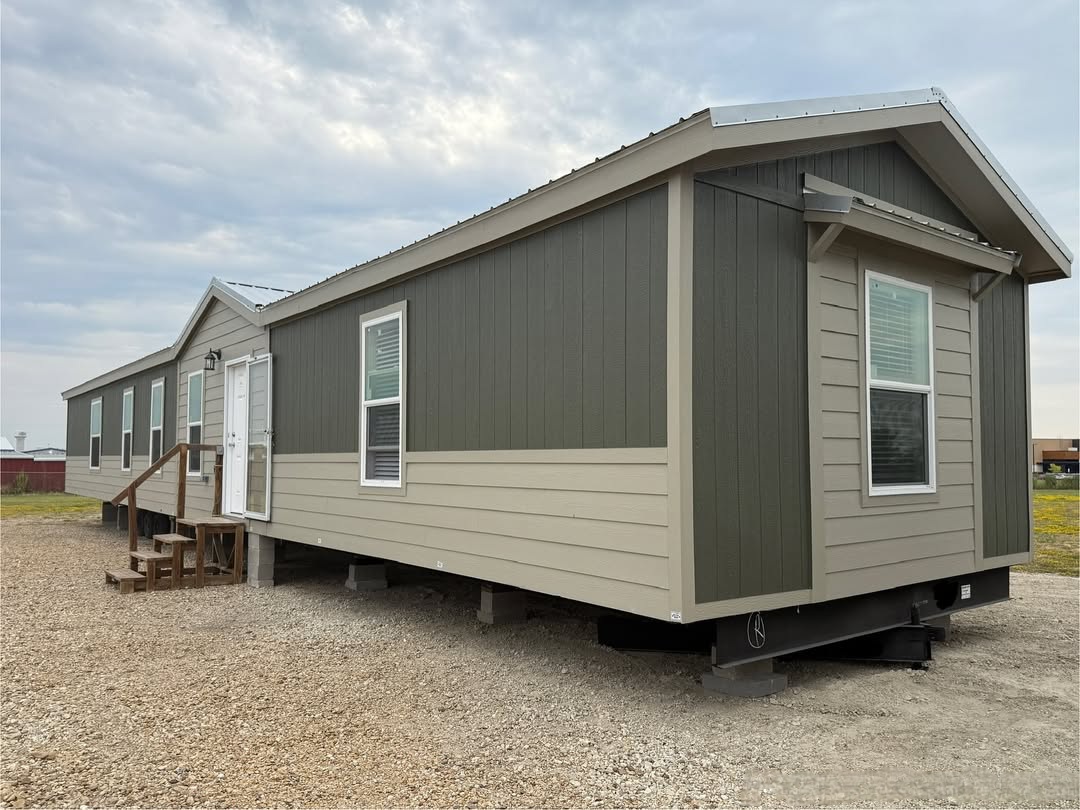 SnapInsta.to_540683191_18402417934184287_6137788995894723315_n